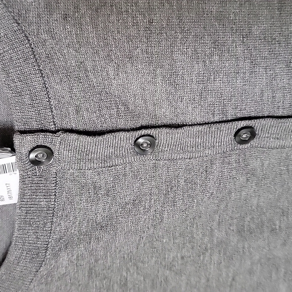 Maurices NWT Office Casual Gray Large Button Front Cardigan Sweater - Picture 3 of 7